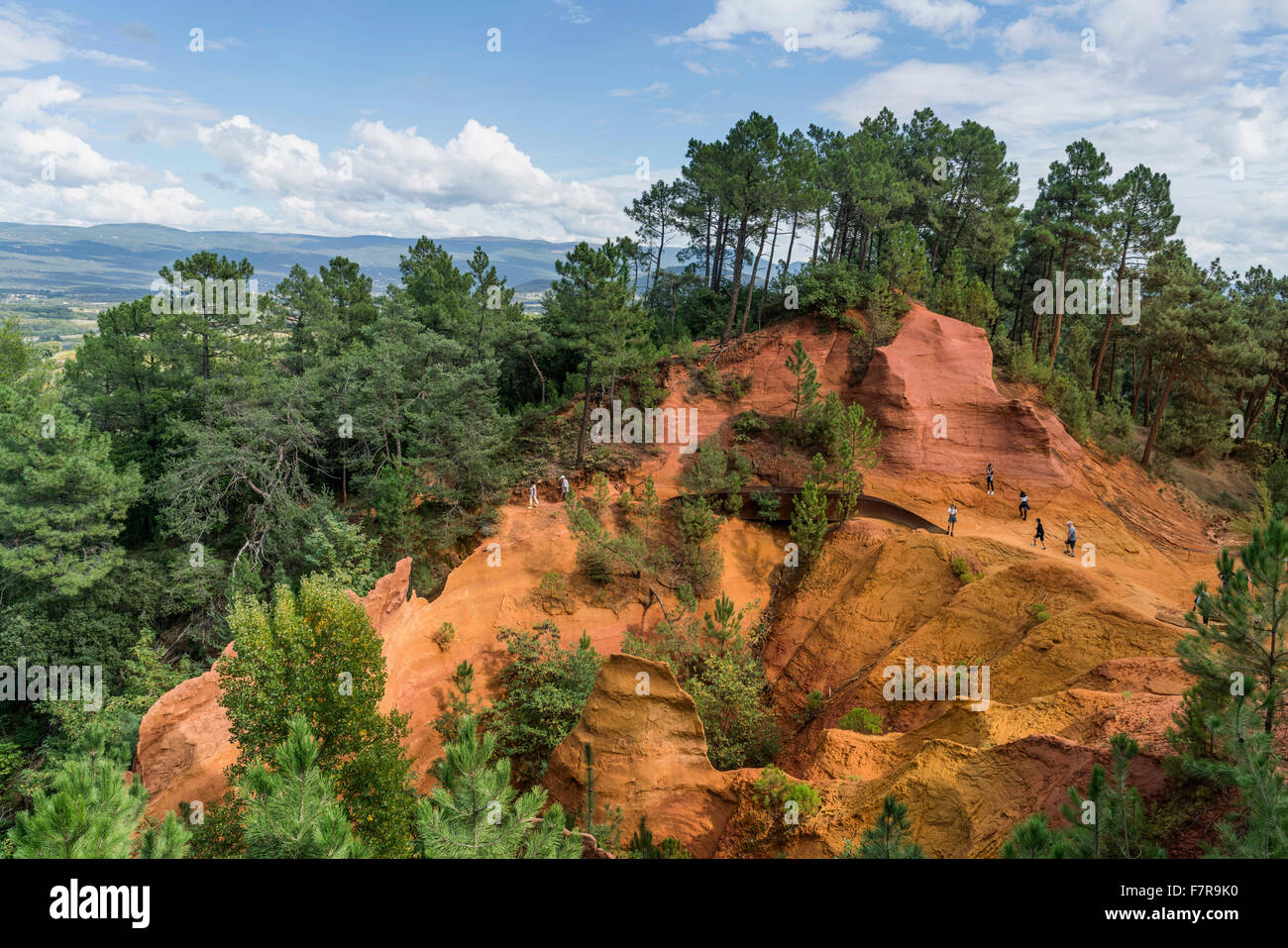 France, Vaucluse, Roussillon village (Luberon region), one of the Most Beautiful Village of France, Le Sentier des Ocres, Ochre Stock Photo
