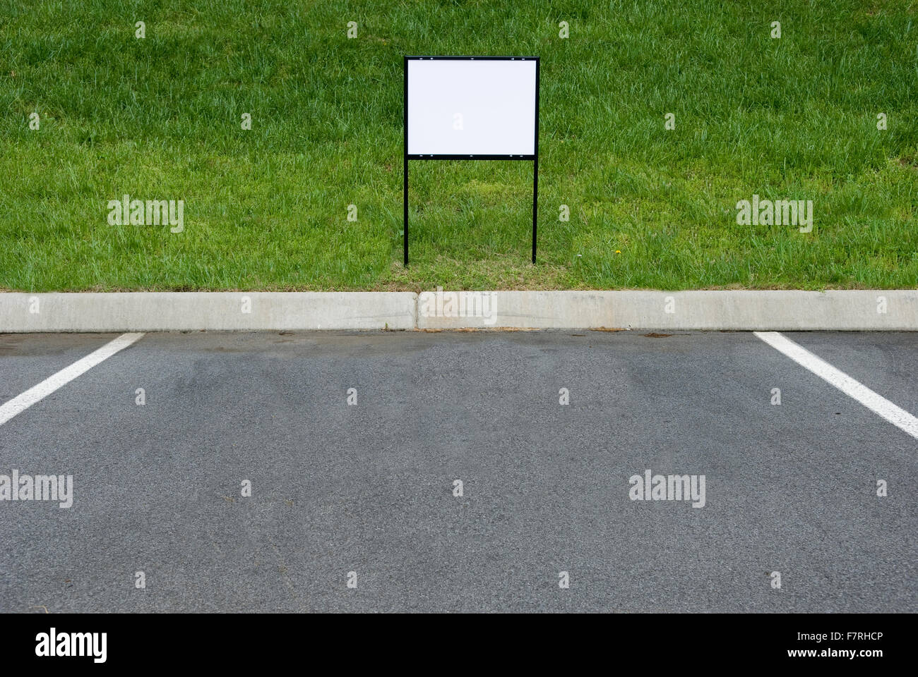 Parking lot curb hi res stock photography and images Alamy