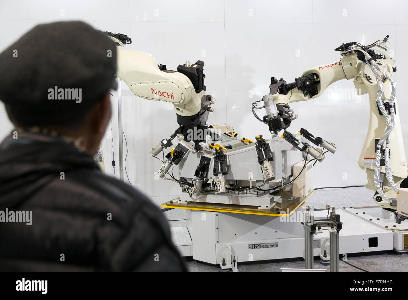 Nachi robot hi-res stock photography and images - Alamy
