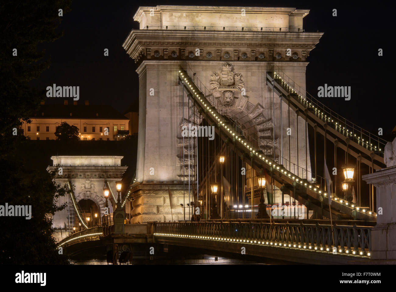 Chain bridge Széchenyi lánchid crossing Danube, Budapest, Hungary, UNESCO-world heritage Stock Photo