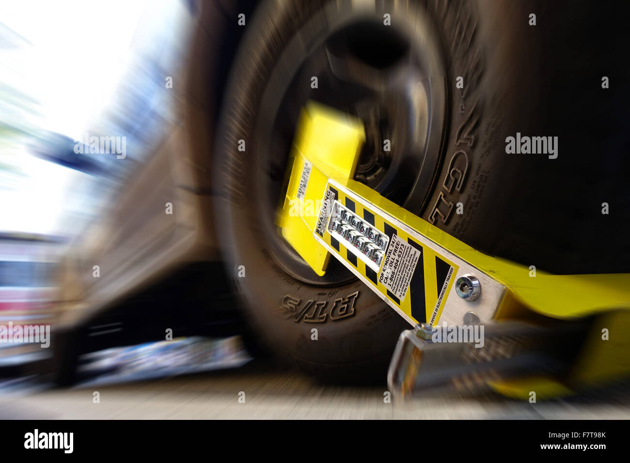 Boot wheel clamp hires stock photography and images Alamy