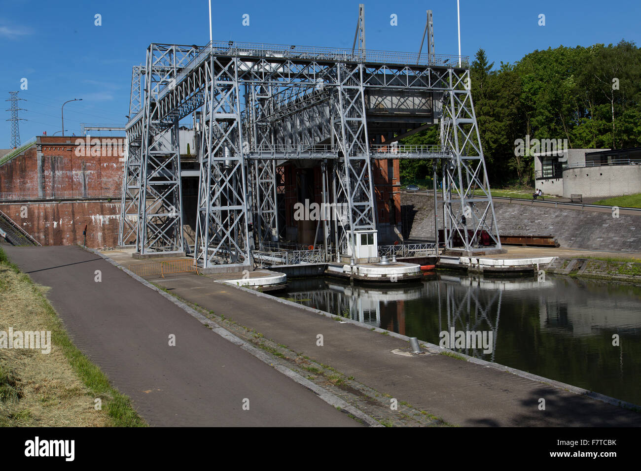 Old hydraulic boat lifts and historic Canal du Centre, Belgium, Unesco Heritage - The hydraulic lift of Strepy-Bracquegnies Stock Photo