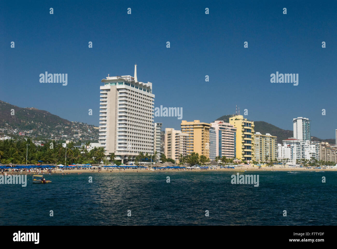 Tourist hotels and beaches along the Avenida Costera Miguel Aleman