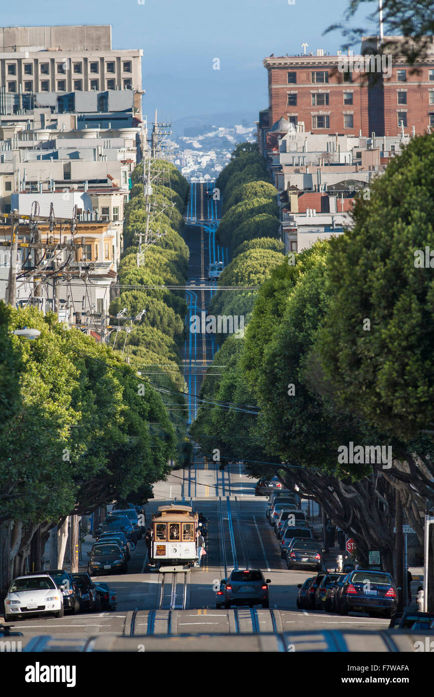 Cable car, Hyde St, Knob Hill, San Francisco, California, United States Stock Photo