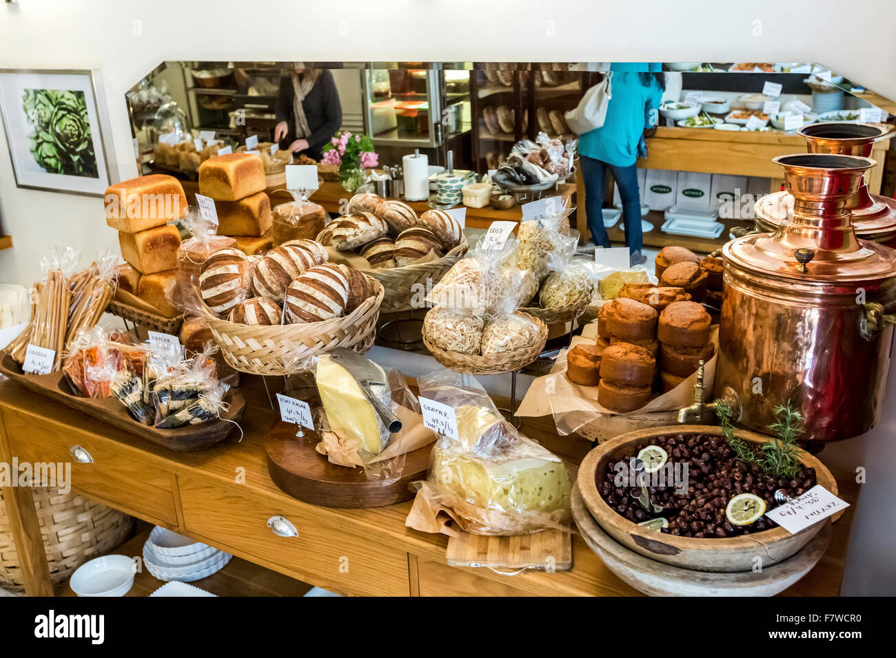 Shop bread hires stock photography and images Alamy