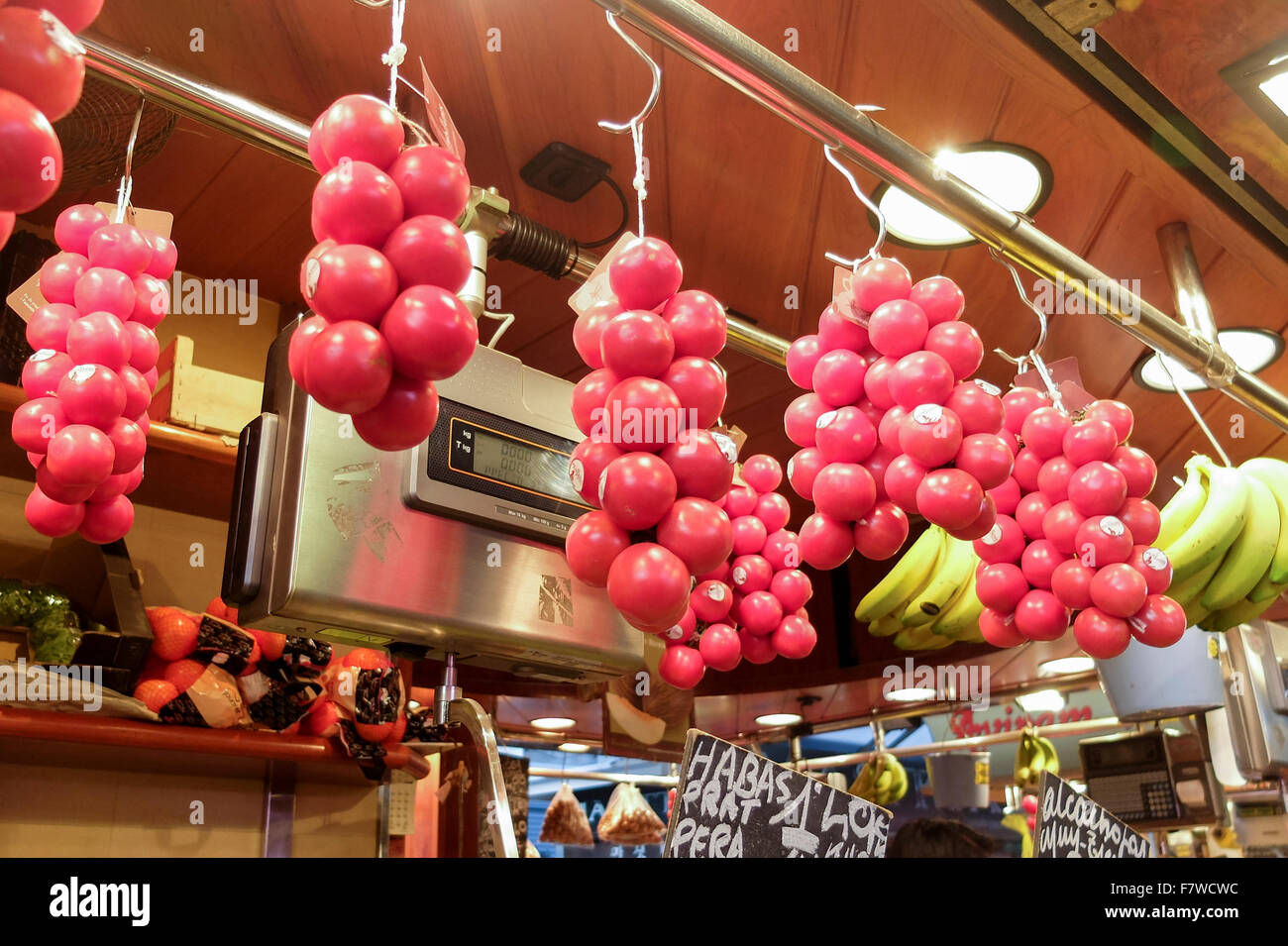 Fruit Stall In Mercat St Josep Barcelona Spain Stock Photo Alamy fruit-stall-in-mercat-st-josep-barcelona-spain-stock-photo-alamy