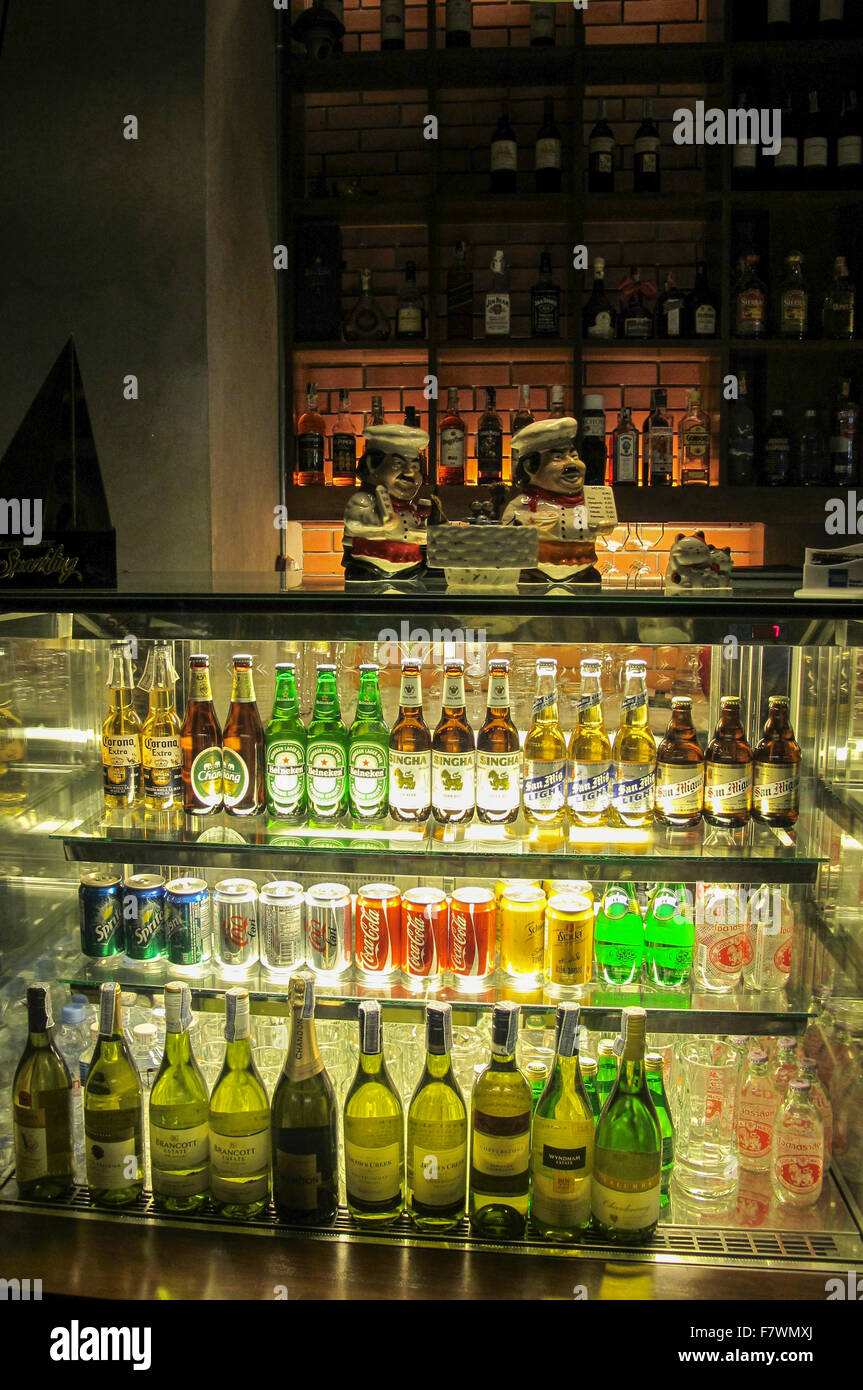 Restaurant In Bangkok Thailand Stock Photo Alamy restaurant-in-bangkok-thailand-stock-photo-alamy