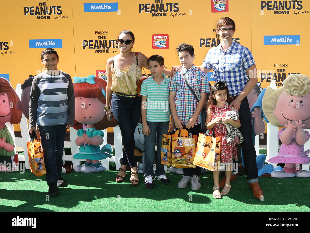 the premiere of THE PEANUTS MOVIE Featuring Christopher Gorham, Anel