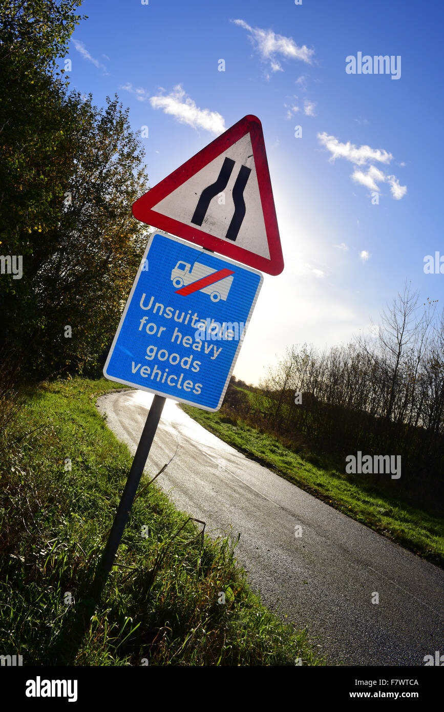 warning sign at roadside unsuitable for heavy goods vehicles on narrow country road near SelbyYorkshire UK Stock Photo