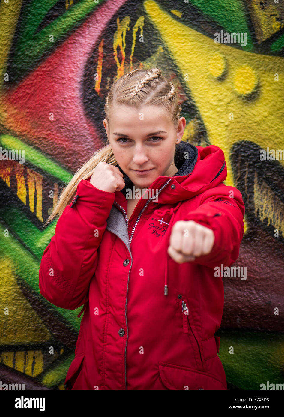 fabiana-bytyqi-F7X3D8.jpg