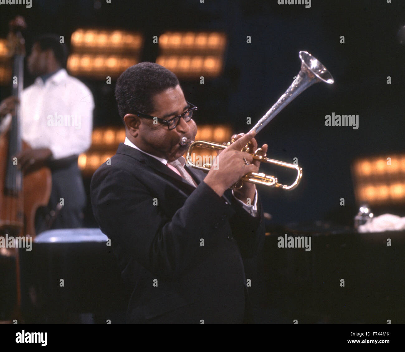 Dizzy gillespie hi-res stock photography and images - Alamy Dizzy gillespie hi-res stock photography and images - Alamy