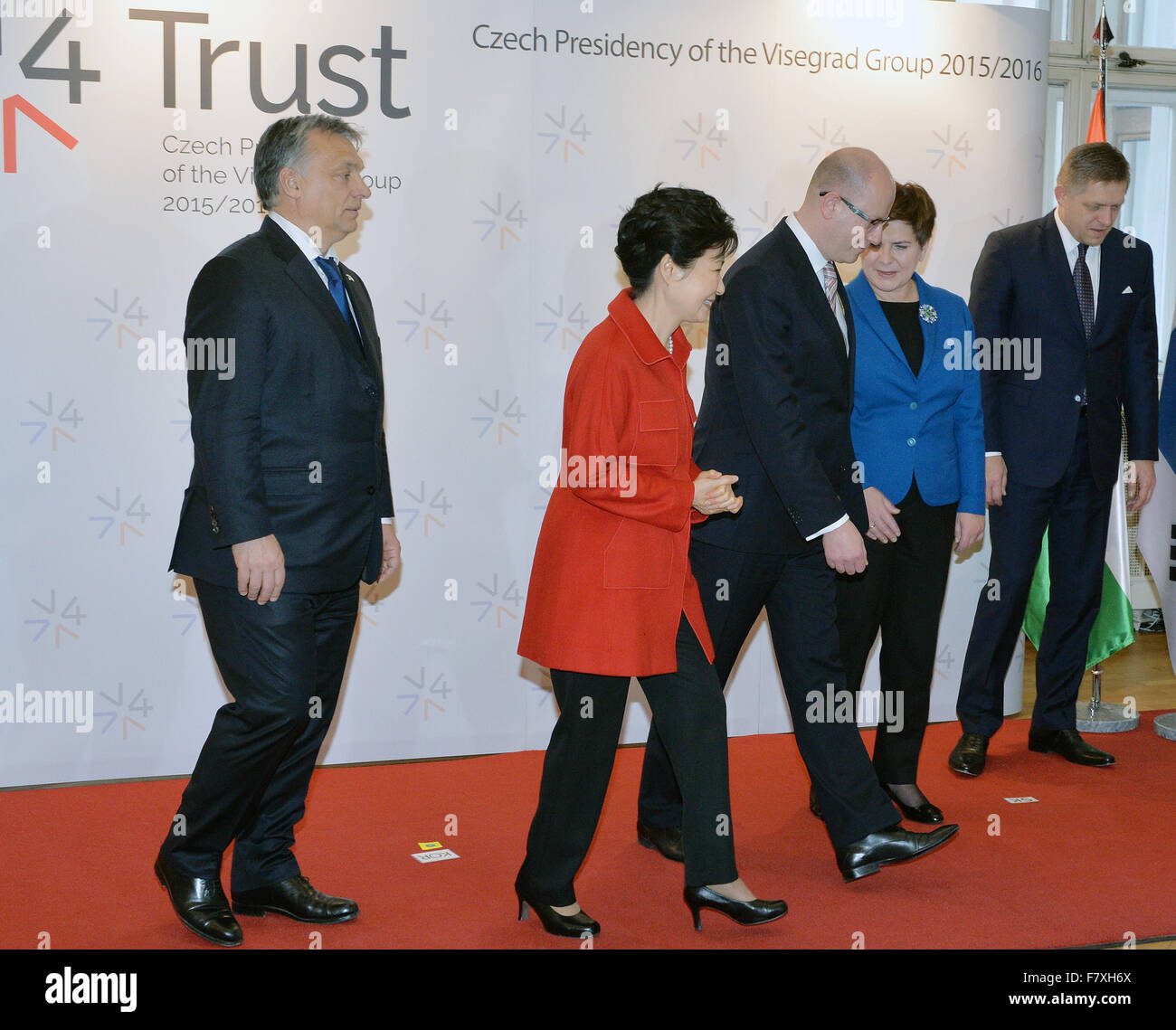 Prague, Czech Republic. 03rd Dec, 2015. Prime Ministers of the Visegrad Four (from left) Viktor Orban (Hungary), Bohuslav Sobotka (Czech Republic), Beata Szydlo (Poland), Robert Fico (Slovakia) and and South Korean President Park Geun-hye, in red, pose prior to the summit meeting of the Visegrad Four (V4) and South Korea in Prague, Czech Republic, December 3, 2015. Credit:  Michal Dolezal/CTK Photo/Alamy Live News Stock Photo