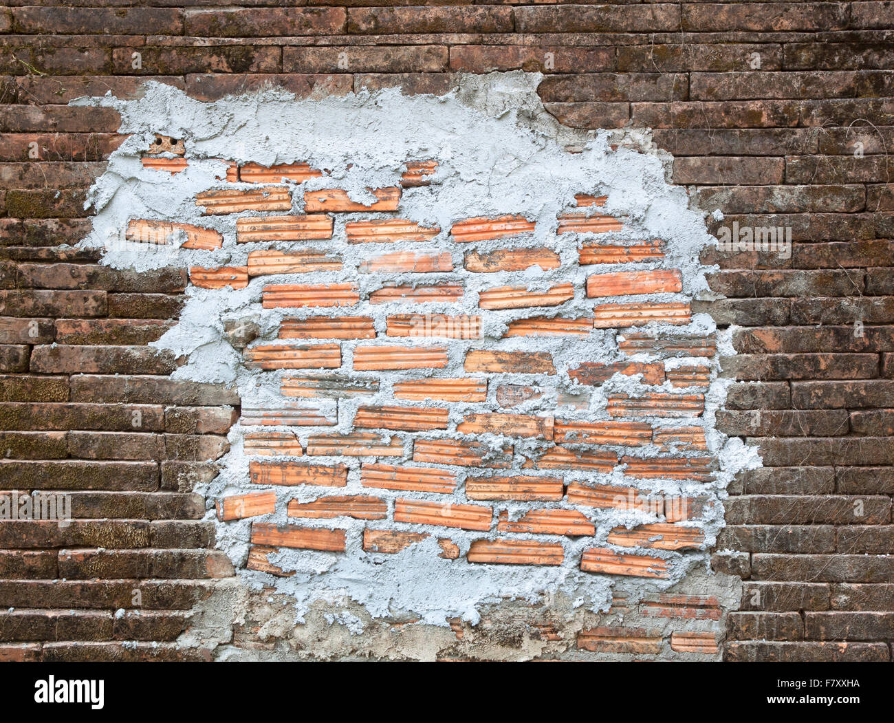 Vintage brick wall background hi-res stock photography and images - Alamy