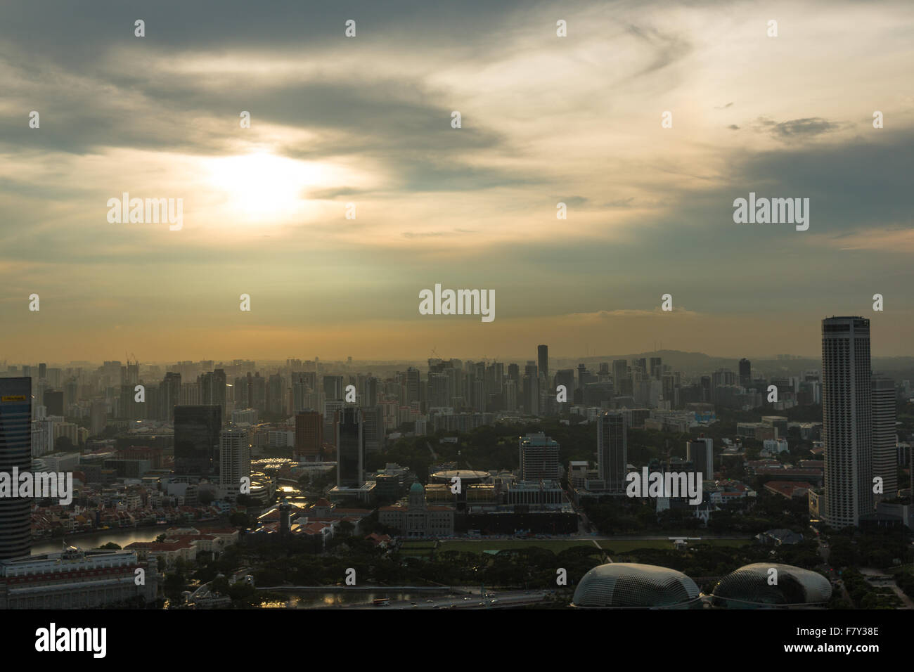 View of Singapore city skyline at sunset Stock Photo - Alamy