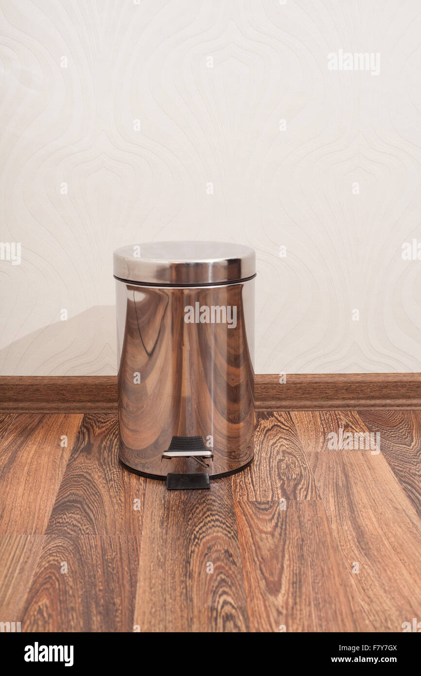 Garbage bin on the floor in a room Stock Photo Alamy