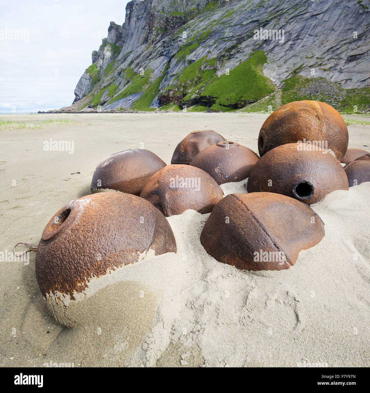 Iron weights hires stock photography and images Alamy