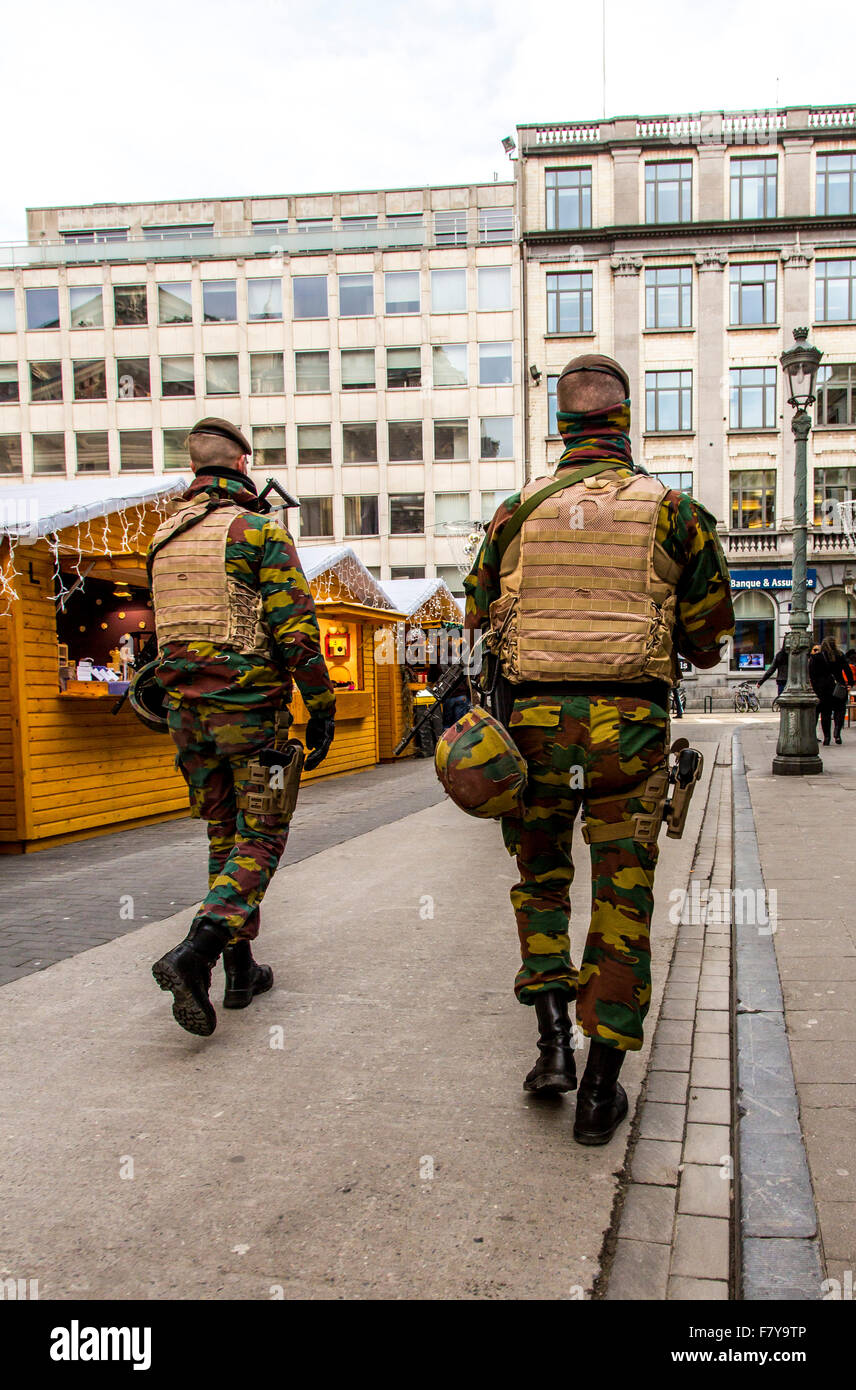 Brussels, Belgium. 3rd Dec, 2015. Belgium security forces patrol the