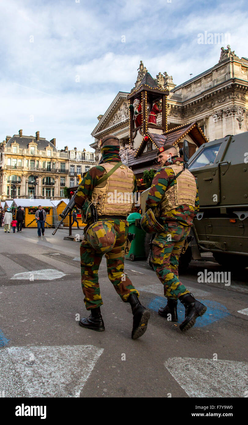 Brussels, Belgium. 3rd Dec, 2015. Belgium security forces patrol the