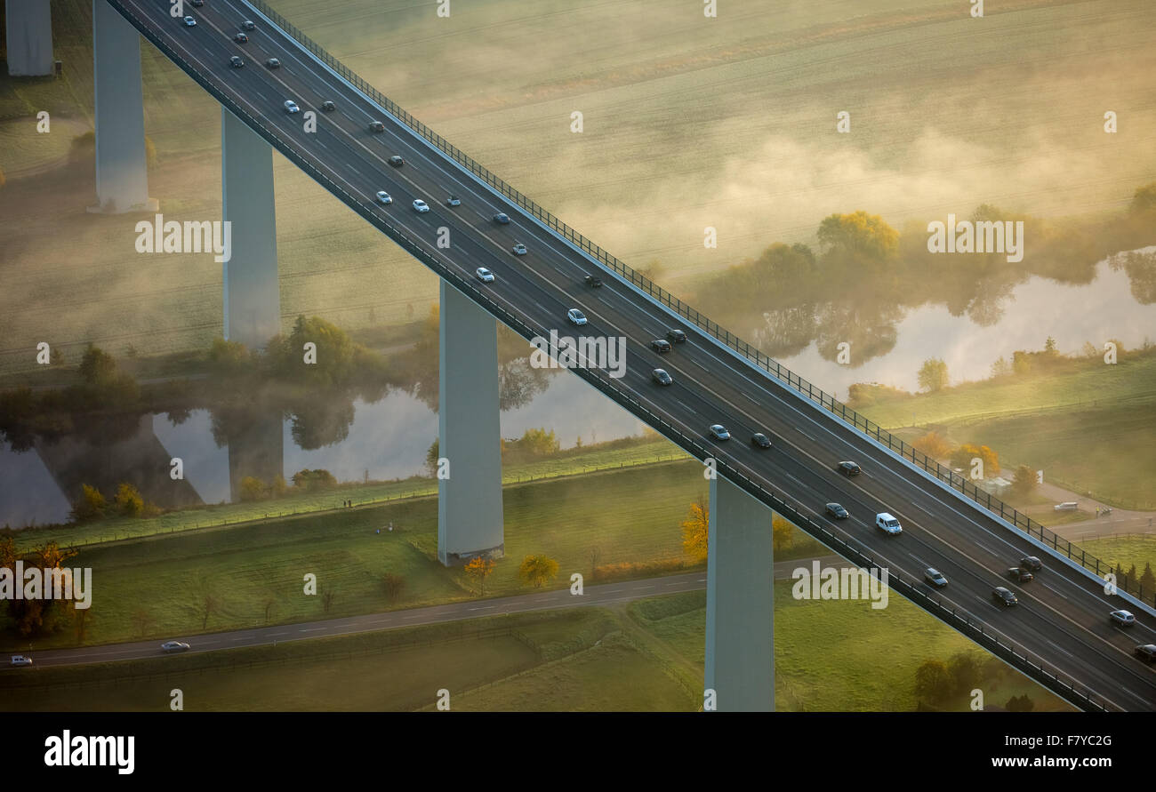 Ruhr viaduct over Ruhr with traffic, Bundesautobahn A52, fog in autumn ...