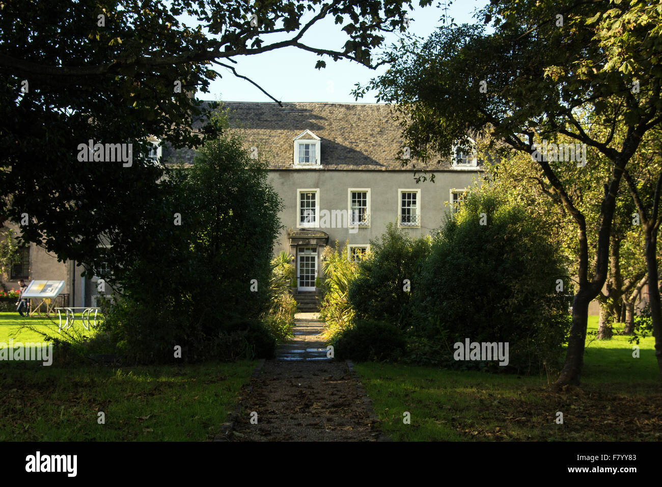 Old house near Port Seton Stock Photo Alamy
