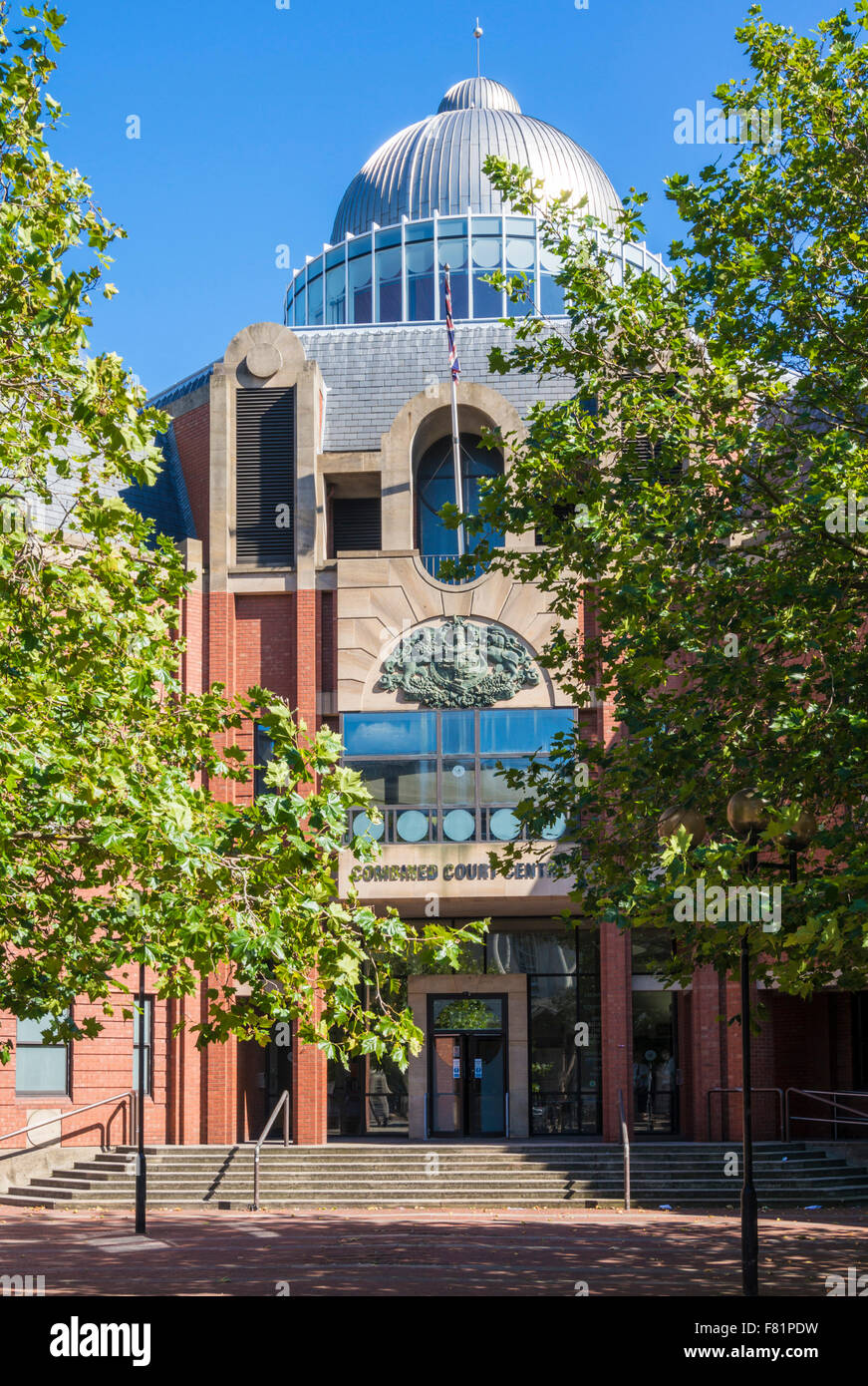 Main entrance of the Combined Court Centre building Hull Lowgate