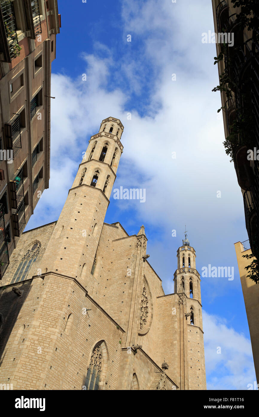 Basilica de la santa maria del mar hi-res stock photography and images ...