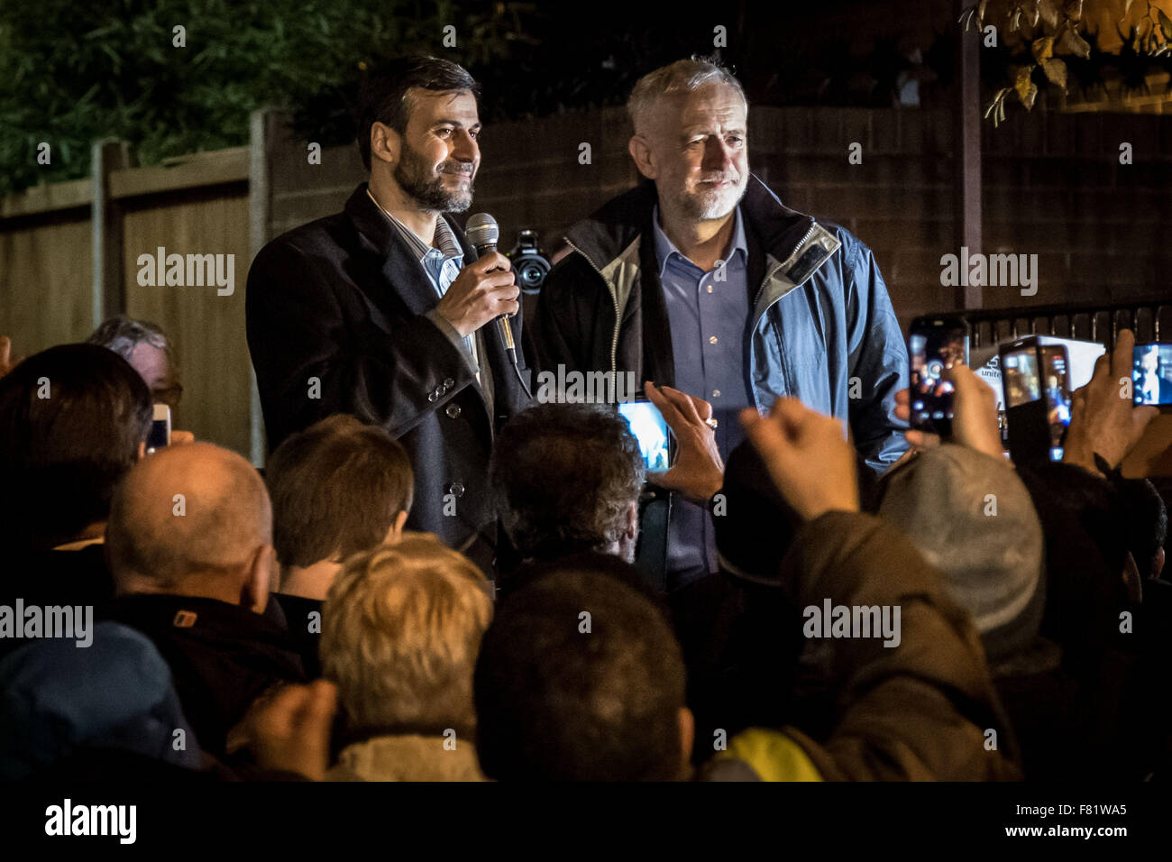 London, UK. 4th December, 2015. Labour party leader Jeremy Corbyn speaks outside Finsbury Park Mosque in North London at an anti-racist rally against the recent fire attack on the Mosque Credit:  Guy Corbishley/Alamy Live News Stock Photo