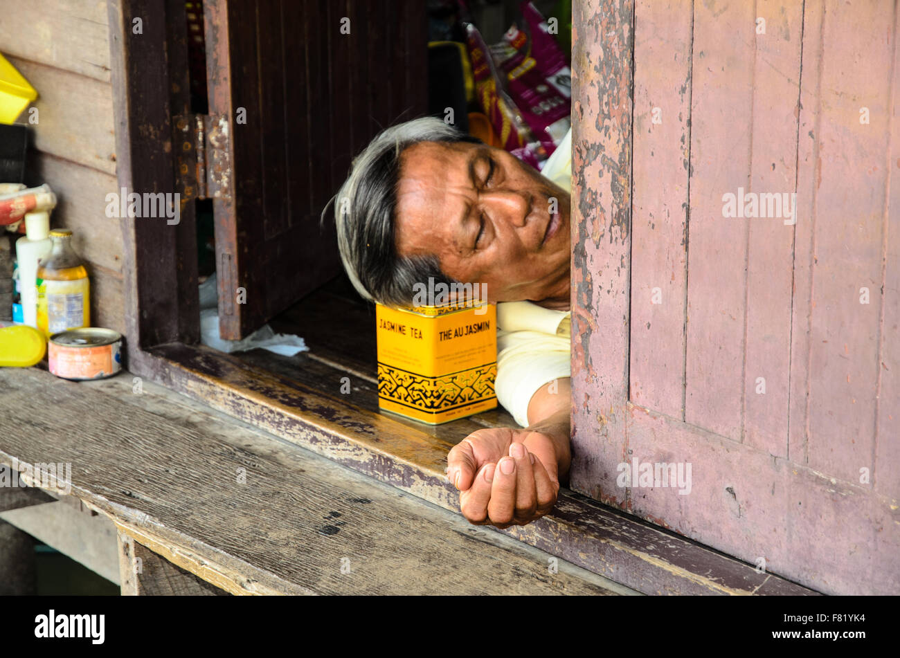 Head on pillow hi-res stock photography and images - Alamy