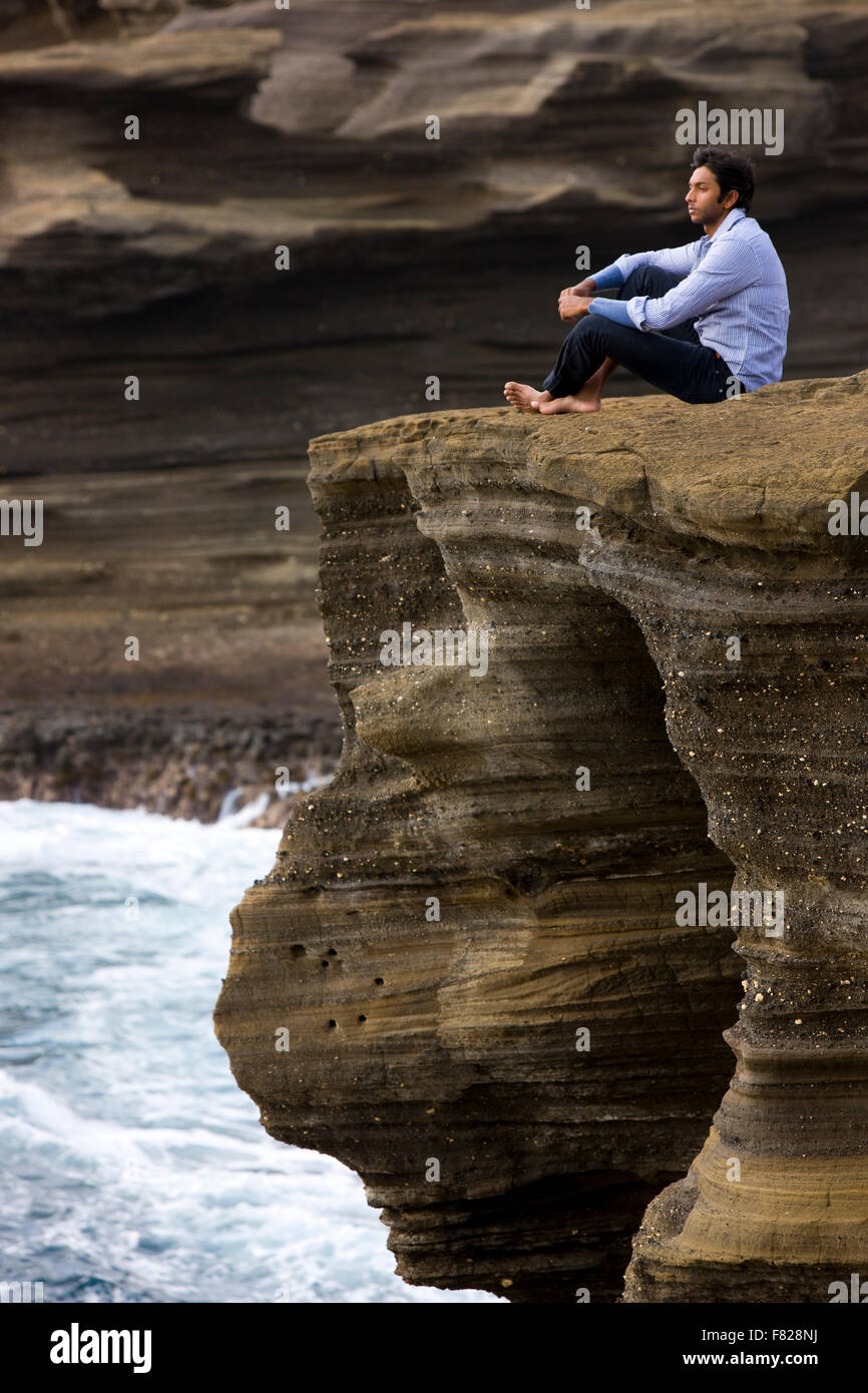 Hawaii cliff hi-res stock photography and images - Alamy
