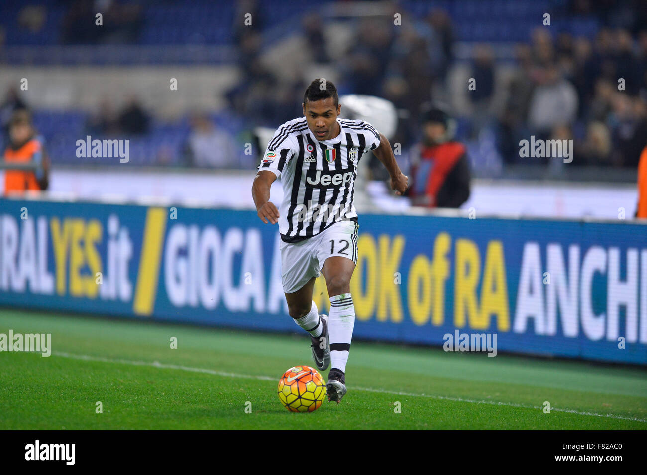 Rome, Italy. 03rd Nov, 2015. ALEX SANDRO during the Italian Serie A football match S.S. Lazio vs F.C. Juventus at the Olympic Stadium in Rome, on december 04, 2015. Credit:  Silvia Lore'/Alamy Live News Stock Photo