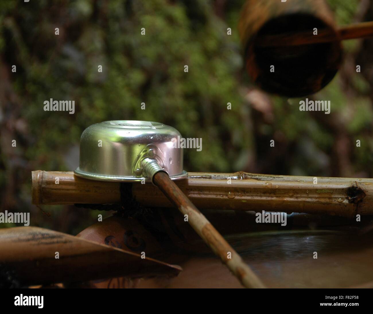 A bamboo water fountain in Kyoto, Japan Stock Photo Alamy