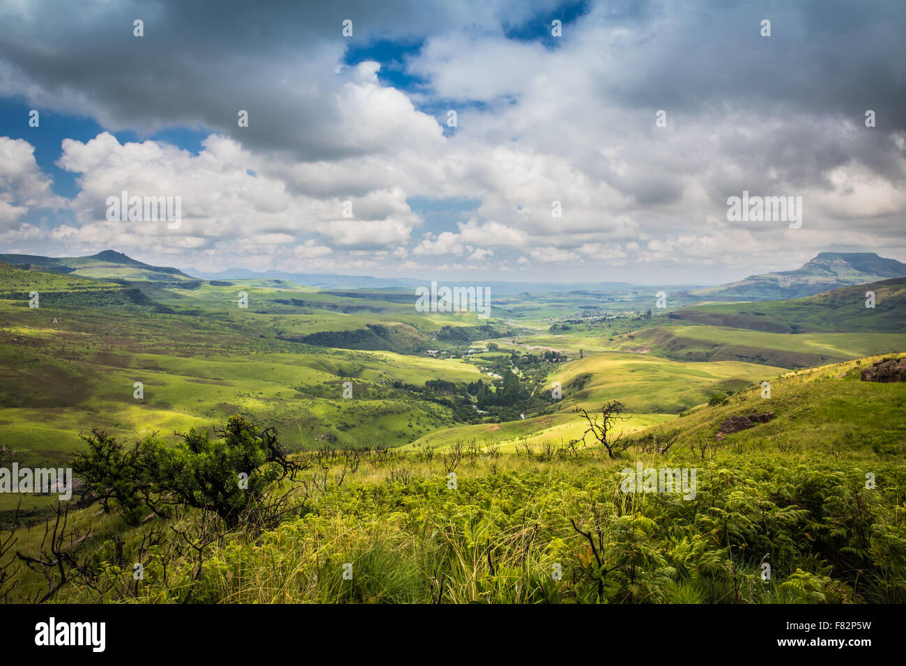 Panoramic view of the Drakensberg National Park in Kwazulu Natal Stock ...
