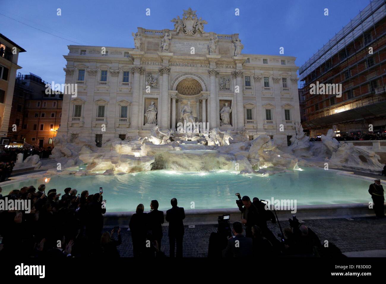 The water in Rome's famous Trevi fountain has started flowing again after the attraction was