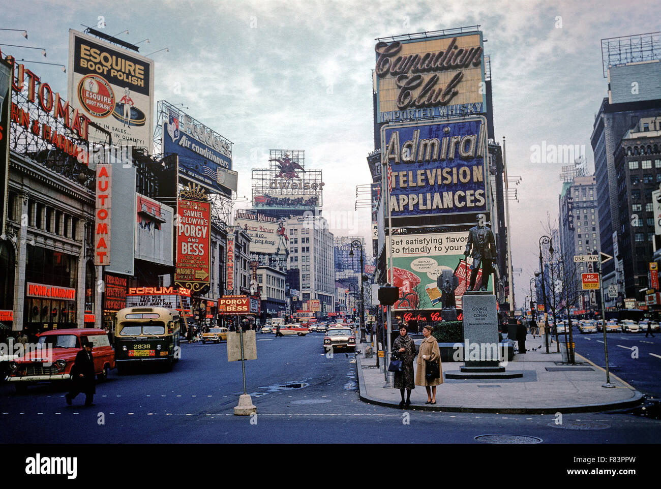 Times Square, New York, America 1959 Stock Photo Alamy