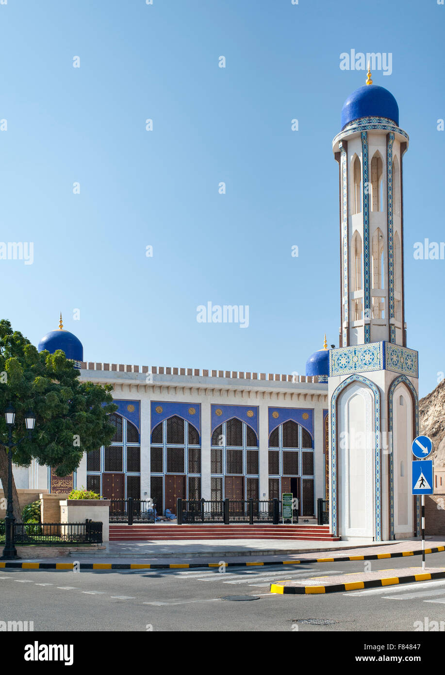 Al Khor Mosque in Old Muscat, part of the capital of the Sultanate of Oman. Stock Photo