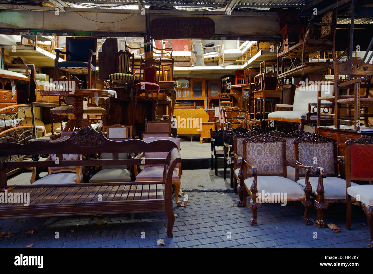 Antiques in monastiraki flea market hi-res stock photography and images -  Alamy