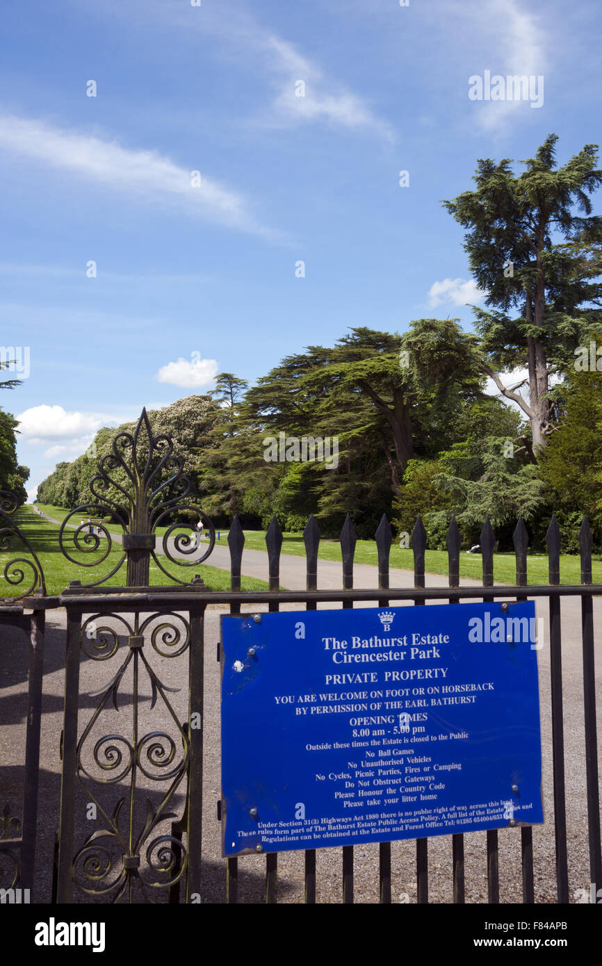 Sign at the entrance to Cirencester Park, Cirencester, Gloucestershire