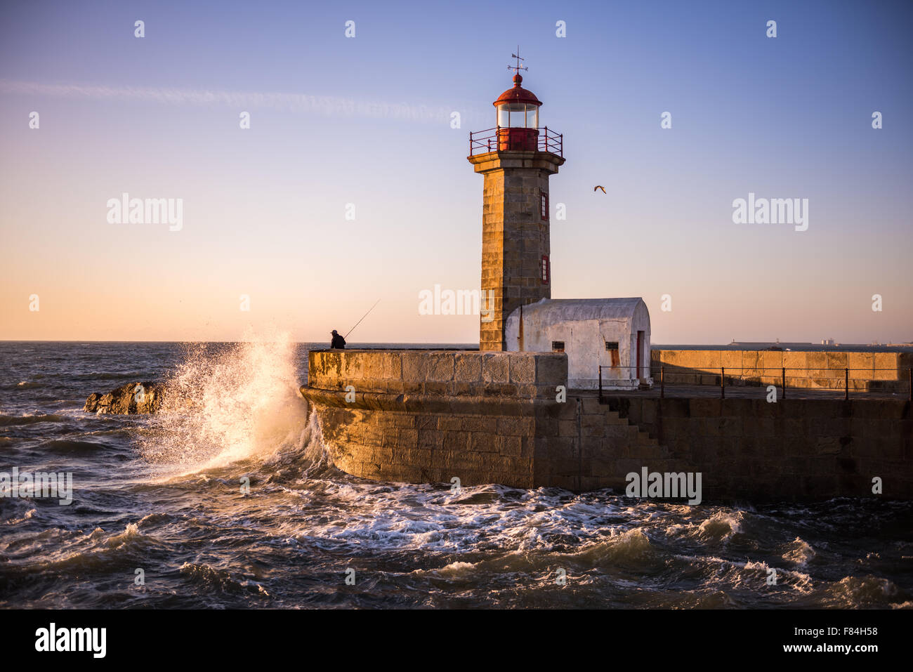 Lighthouse porto portugal hi-res stock photography and images - Alamy
