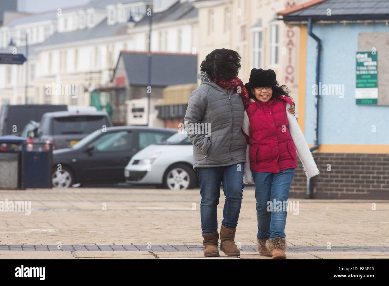 Porthcawl, Wales, UK. 5th December 2015. Strong winds in Porthcawl, South Wales as Storm Desmond hits the area. Credit:  Polly Thomas/Alamy Live News Stock Photo
