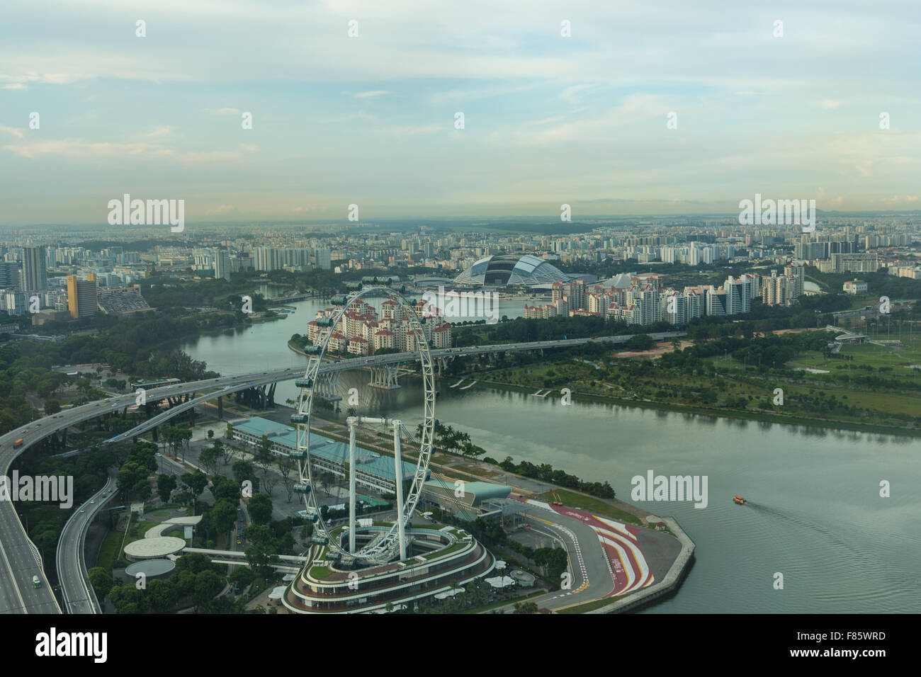 View of Singapore city skyline at sunset Stock Photo - Alamy