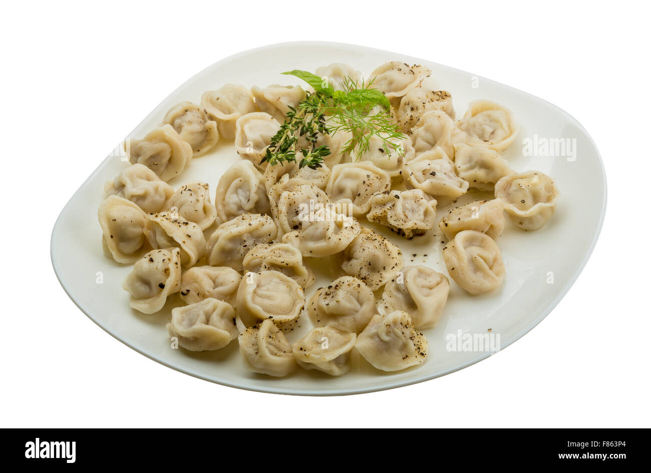 дюшбара пельмени. пельмени домашние. пельмени фото. пельмени рубатки с чесноком. манты ингредиенты.