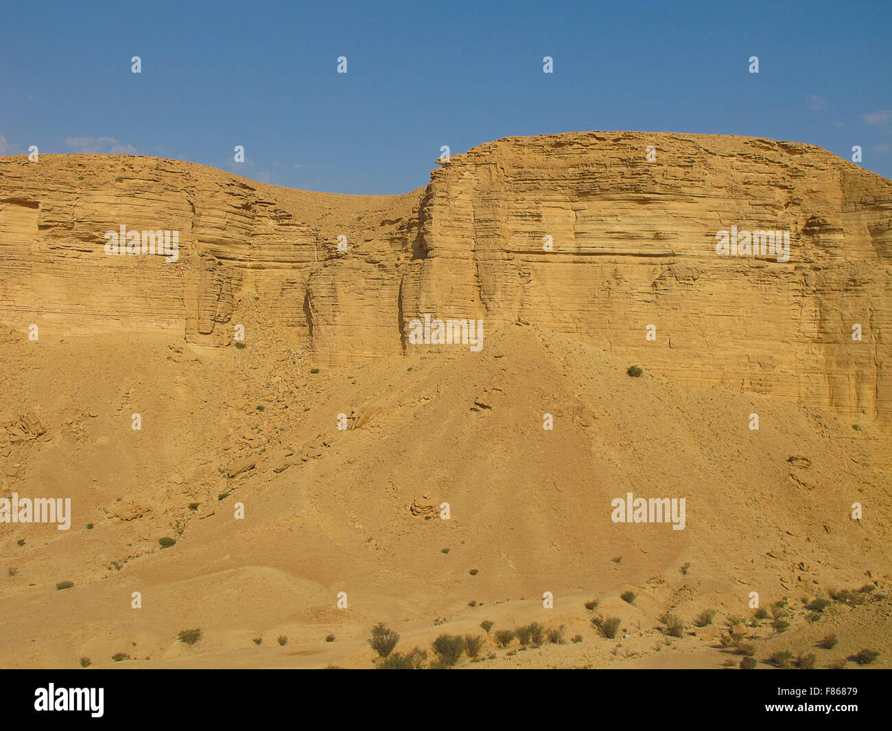 Clay rocks surrounding Riyadh city in Saudi Arabia Stock Photo - Alamy
