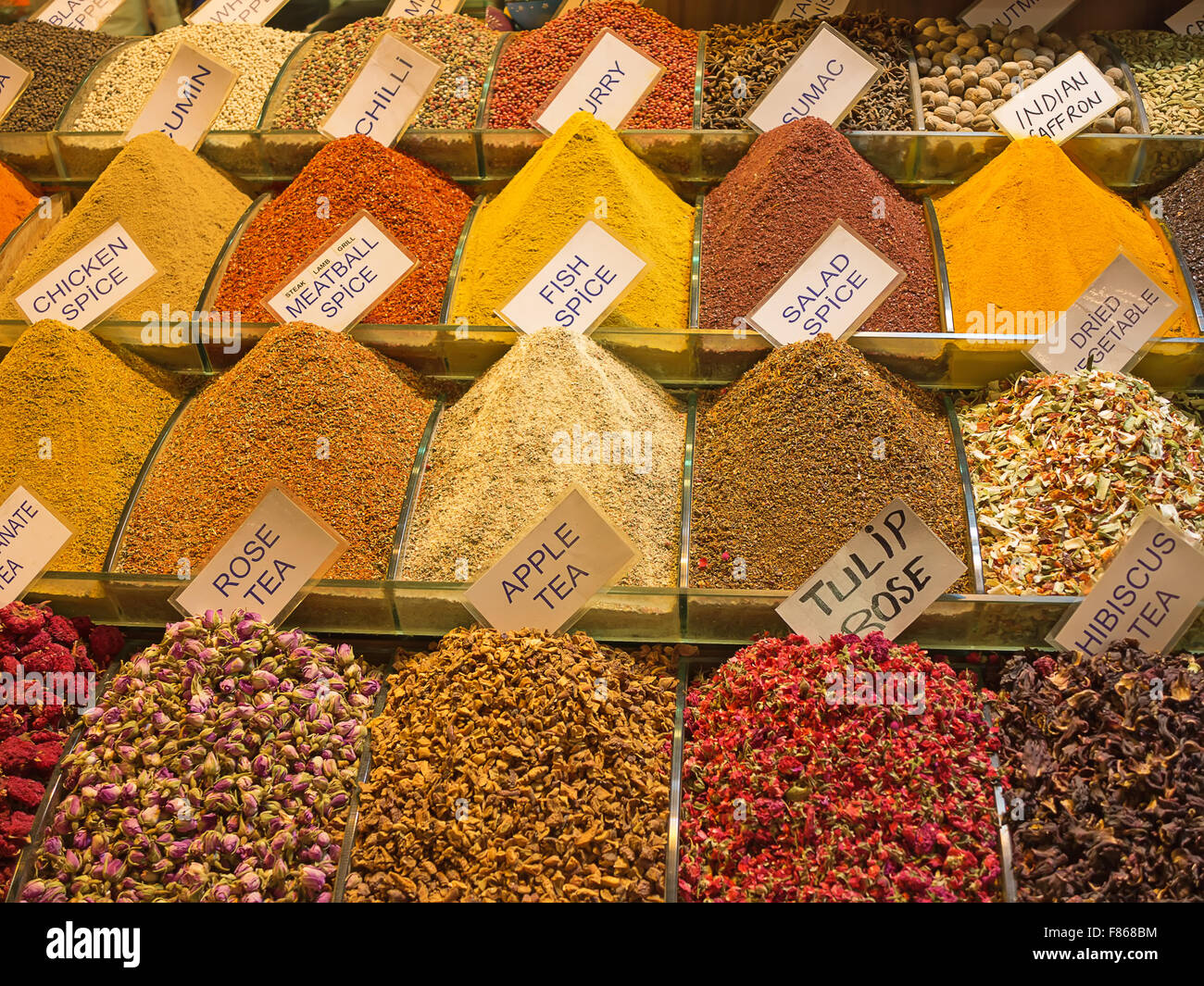 Turkey, Istanbul, Spice Bazaar, turkish spices for sale Stock Photo - Alamy