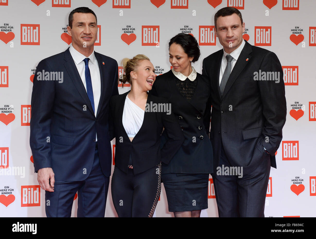 Berlin, Germany. 05th Dec, 2015. Ukrainian boxer Wladimir Klitschko (L
