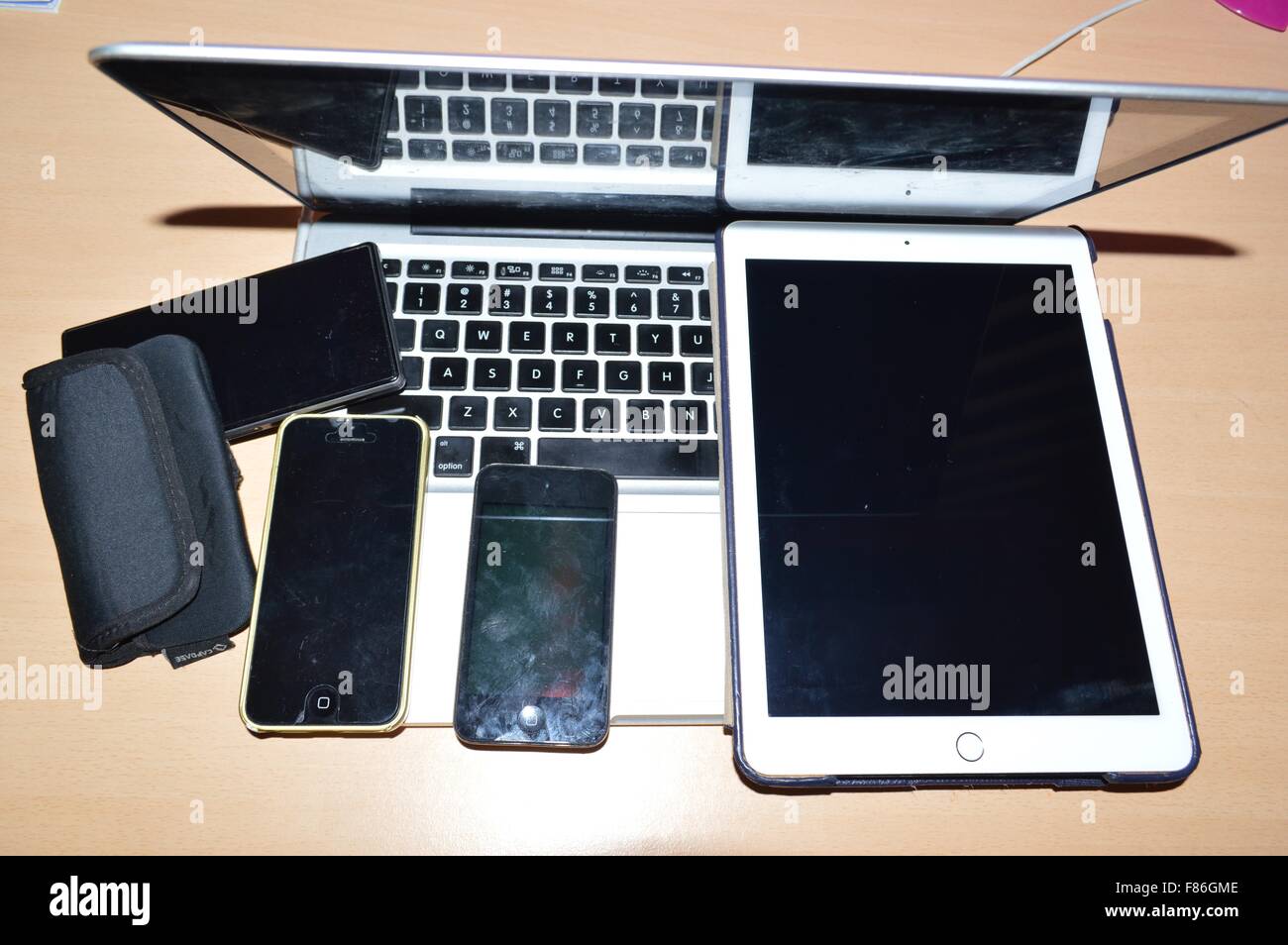 All the digital devices of daily use: Smartphone, ipod, leptop, tablet, PC Stock Photo