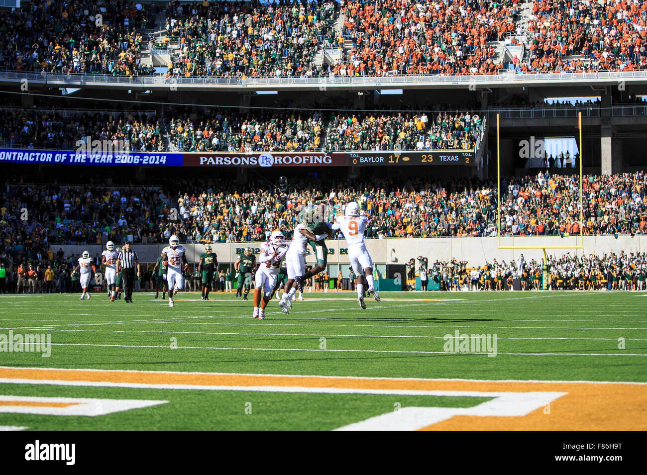 Waco, Texas, USA. 5th Dec, 2015. Baylor Bears pass attempt in the 4th quarter during the NCAA football game between Texas vs Baylor at McLane Stadium in Waco, Texas. © csm/Alamy Live News Stock Photo