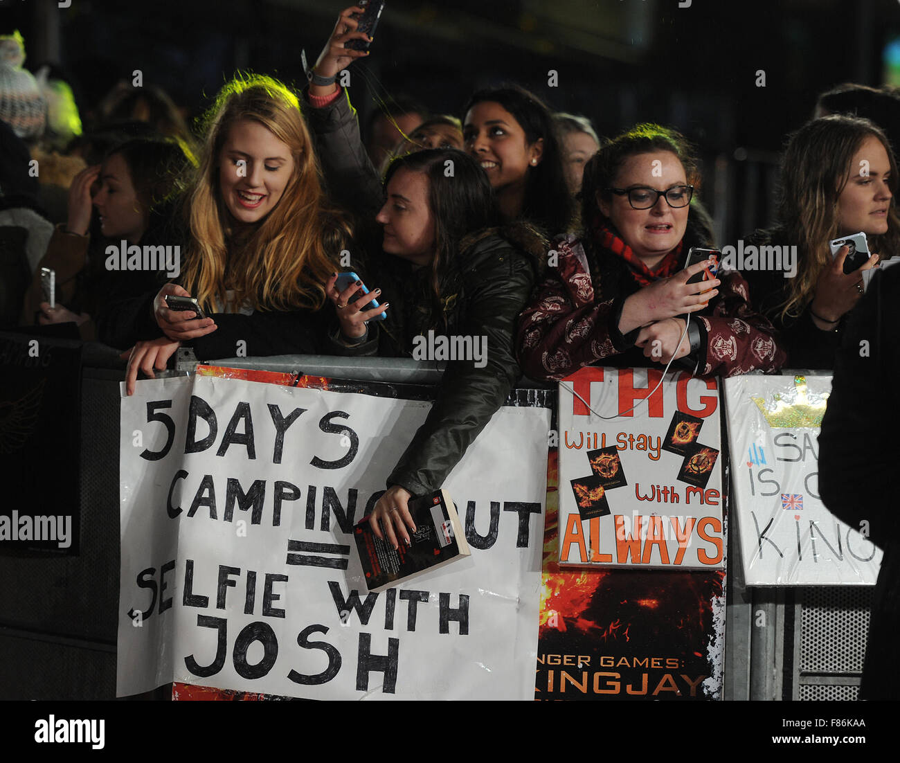 The Hunger Games Mockingjay Part 2 Uk Film Premiere Held At The Odeon Leicester Square Arrivals Featuring Fans Where London United Kingdom When 05 Nov 2015 Stock Photo Alamy