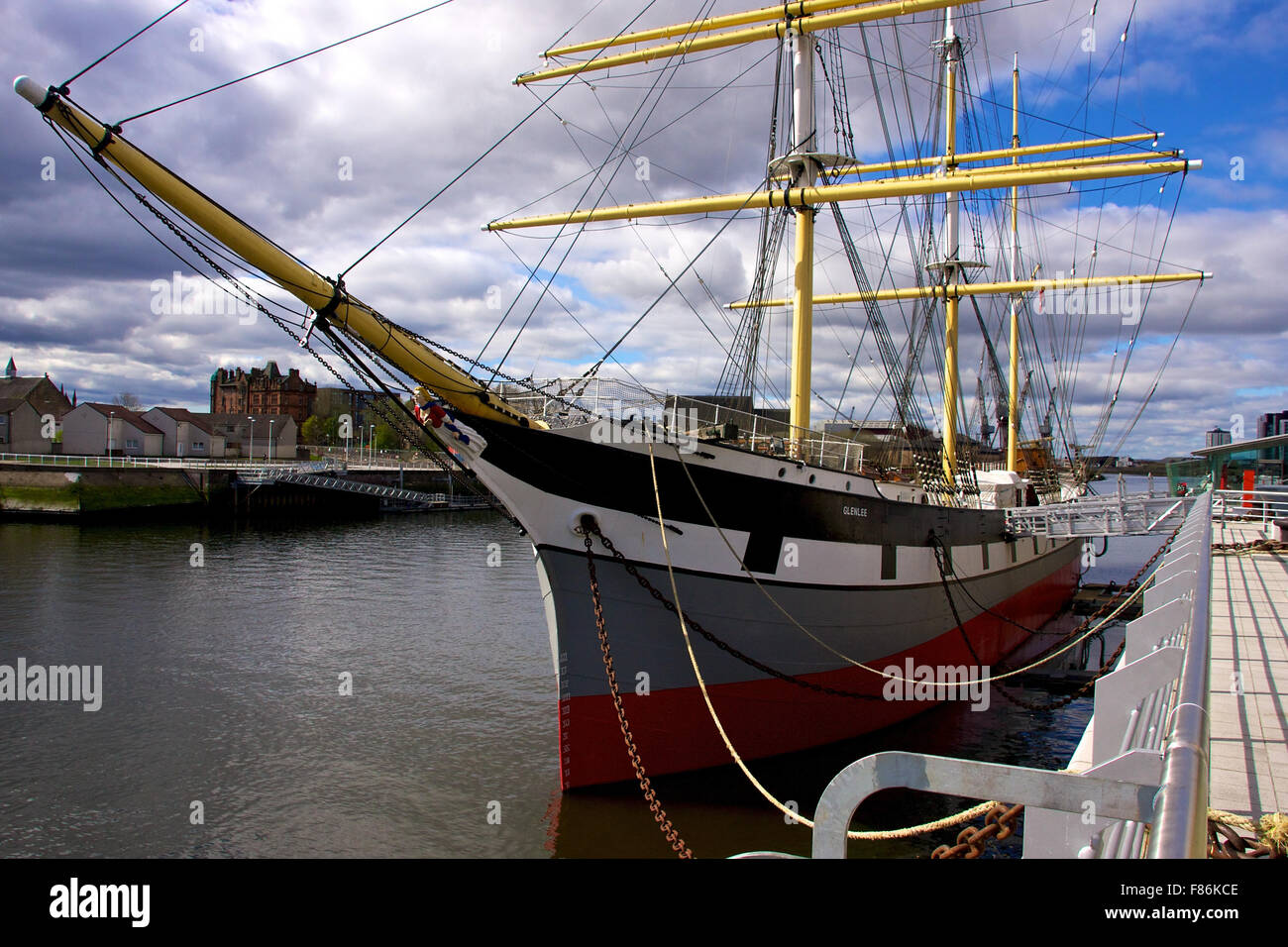 Boat race ship scotland hi-res stock photography and images - Alamy