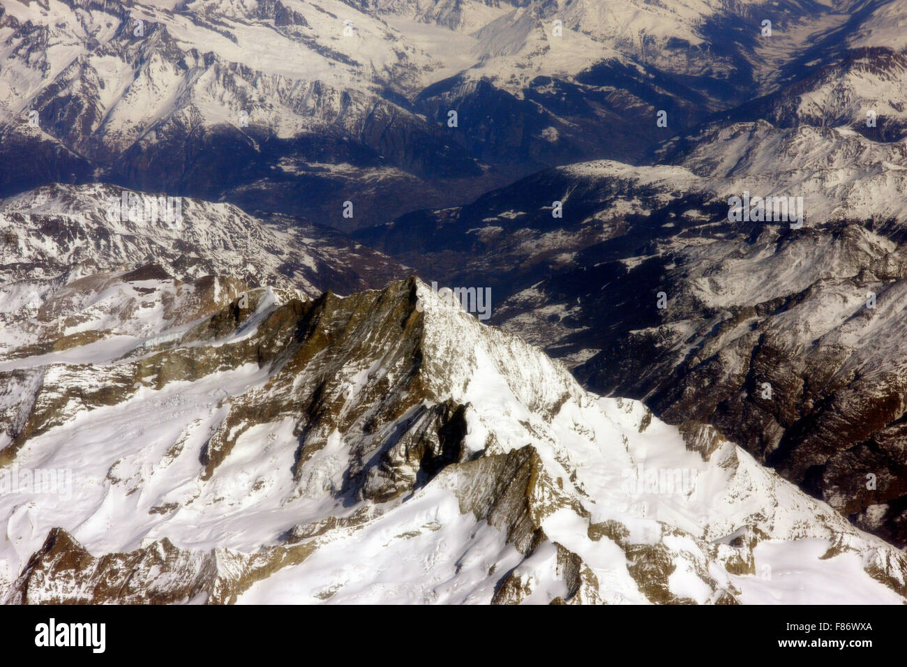 Ariel view alps hi-res stock photography and images - Alamy