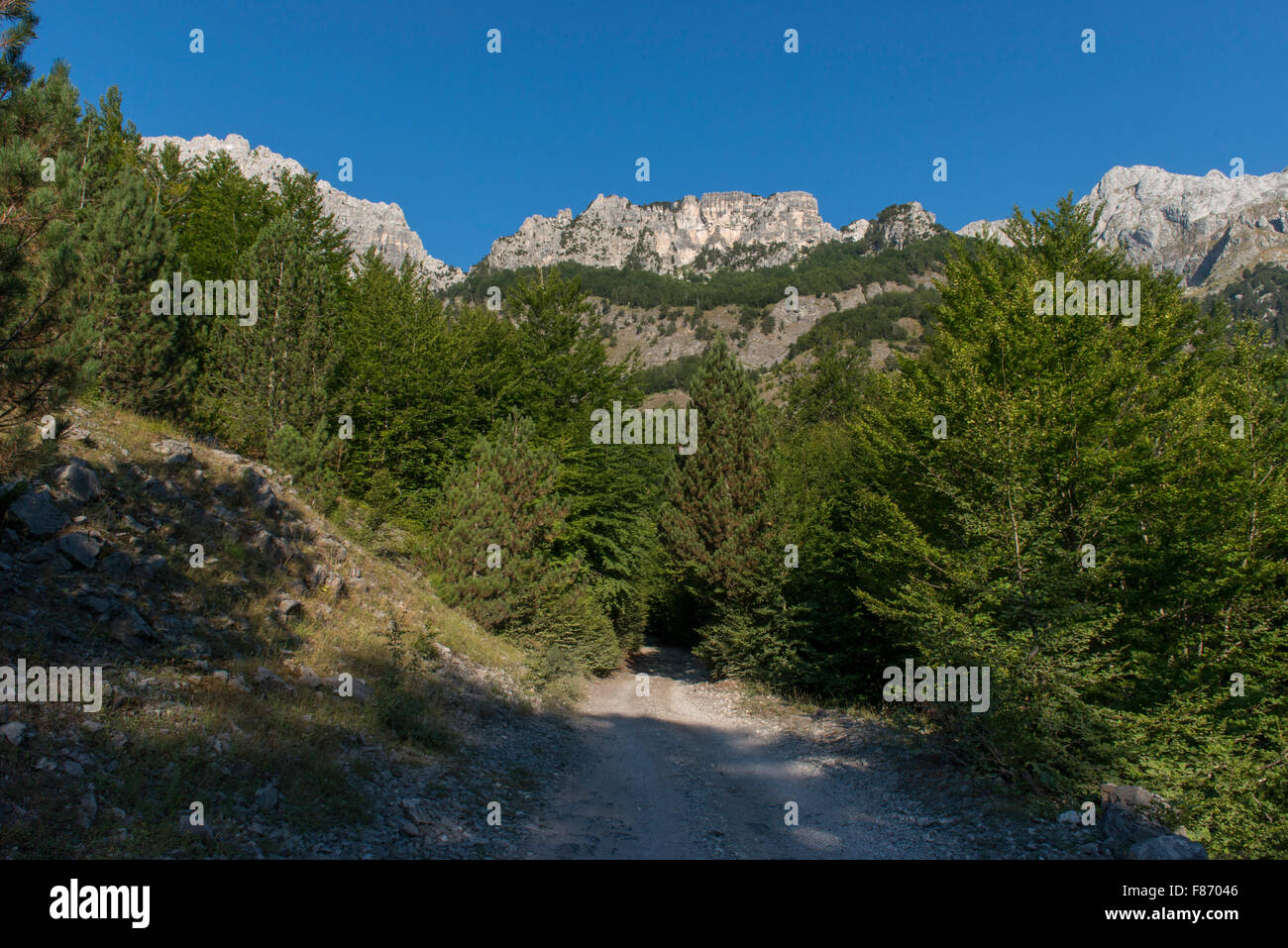 A View On The Mountains, Road To Thethi Stock Photo